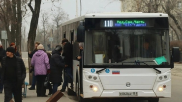 В Луганске постепенно сворачивает работу общественный транспорт