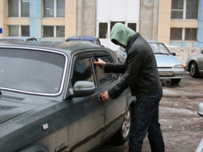 Угоны автомобилей продолжаются