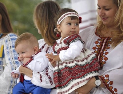 Мегамарш в вышиванках