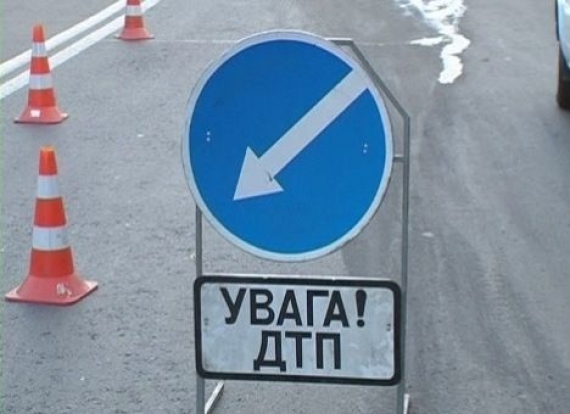 На глазах у дочки в автоварии погибла мама, девочка также травмирована