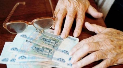 Доверчивого пенсионера обманула сиделка