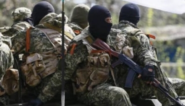 Пятеро на двоих – в Кадиевке военные избили и ограбили местных жителей