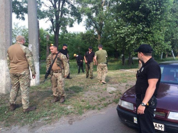 За стрельбу на улице с угрозами в Лисичанске задержаны двое