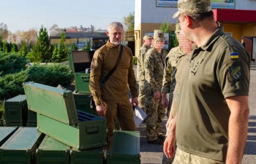Военнослужащим госспецслужбы транспорта переданы комплексы РЭБ