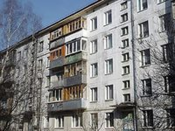 Луганские коммунальщики вскрыли 40 «бесхозных» квартир