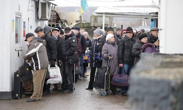 Число людей, пересекающих КПВВ «Станица Луганская», увеличилось в 5 раз