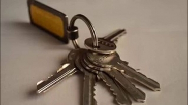 Спасатели из числа переселенцев и участников АТО получили квартиры на условиях лизинга
