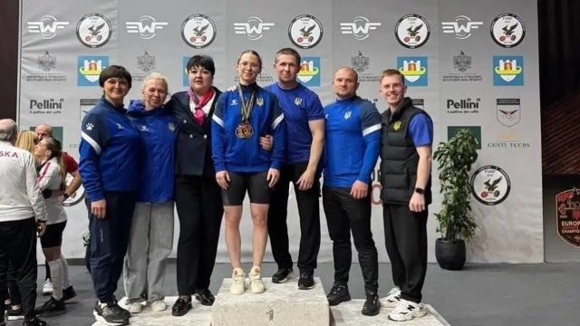 Луганчанка стала абсолютной чемпионкой Европы по тяжелой атлетике