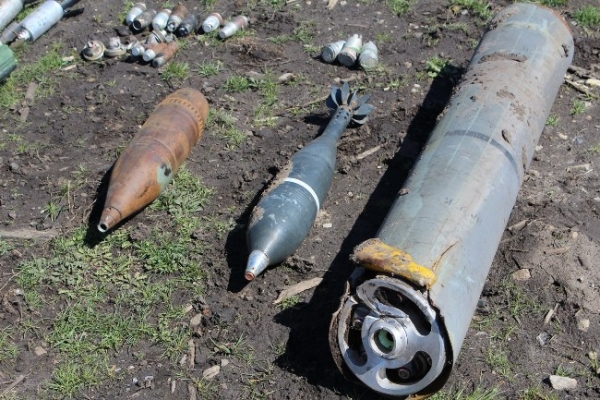 Больше всего боеприпасов пиротехники ГСЧС выявили в Сватово 