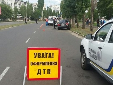 Водителю, чья машина протаранила несколько автомобилей, стало плохо за рулем