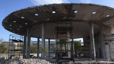 В Северодонецке началась реконструкция бывшего кафе «Мозаика»