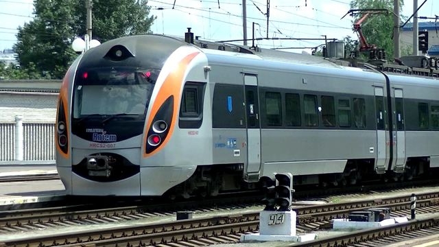 ЛОВГА просит Киев запустить поезда «Интерсити»